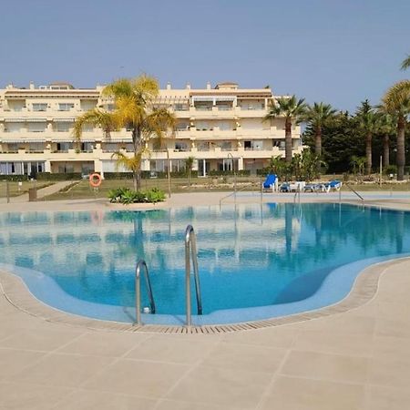 2 Bedroom Apartment Overlooking Mediterranean, 2 Outdoor Pools 卡拉德米哈斯 外观 照片
