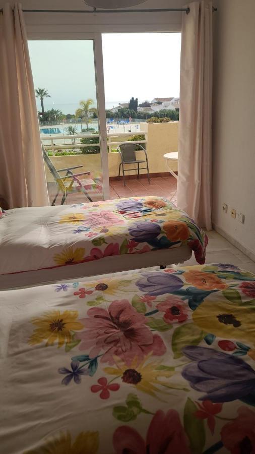 2 Bedroom Apartment Overlooking Mediterranean, 2 Outdoor Pools 卡拉德米哈斯 外观 照片
